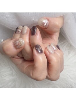 グリッター(Glitter)/10・11月ネイル