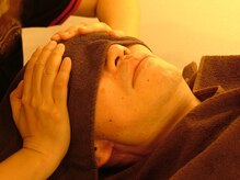 スマイルハンド 大阪駅前第1ビル店/ヘッドマッサージ眼精疲労ケア付