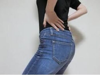 小林整骨院 寺田町/反り腰矯正