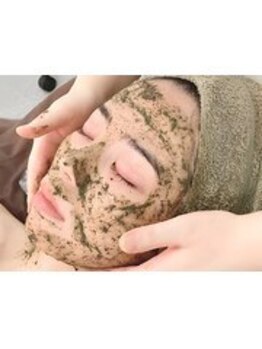 ビースキン 広島(BE:SKIN)の写真/天然由来植物から抽出した有効成分配合“剥けない“ハーブピーリングで肌質改善◎大人ニキビケア/素肌力UP