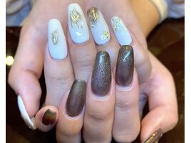 ４月　ちぐはぐネイル