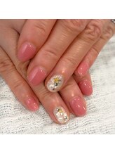 チャミュエル/キラキラ埋め尽くしネイル