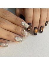 ヌア(nur.)/マグネット×シルバーnuance