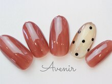 アヴィニール 表参道(Avenir)/マグネットドットネイル