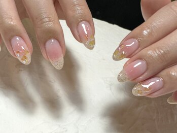 デューネイルスタジオ(dew nail studio)/チークフラッシュグラデーション