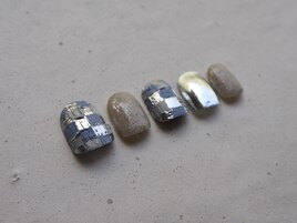 チェックネイル