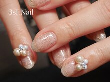 スキンカラー×清楚デザイン＊大人女性に人気サロン♪