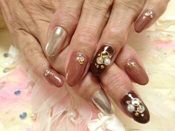 クリスタルネイル(CrystalNail)/ミラーネイル