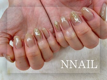 エヌ ネイル(N NAIL)/上品ミラーデザイン