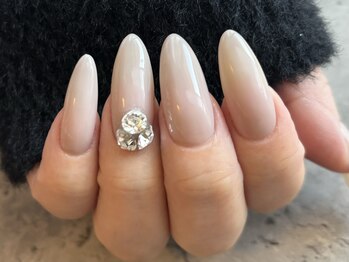 ユイット(HUIT)/～長さだし　Vカットストーン～