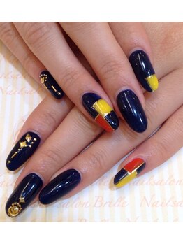 エスフィーネイルサロン ブリーユ(Esfy nailsalon Brille)/【スカルプ】アート付け放題¥