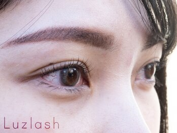 ルースラッシュ 秋葉原店(Luzlash)の写真/第一印象を決める眉毛&目元★プロの技術で感動の仕上がりを体験！思い通りのアイブロウスタイリング♪