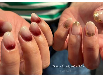 ミュー(mieux)/ちぐはぐネイル