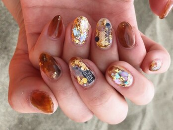 ネイルアンドリラクゼーション マーブル(MARBLE)/持ち込みネイル￥７７００