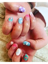 ネイルサロン シェリ(NAIL SALON Cheri)/春のポップなネイル