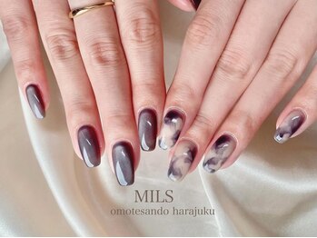 ミルズ オモテサンドウ(MILS omotesando)/マグネット＋アート