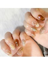 キュント(Qun’t)/淡色系ブラウンニュアンスネイル