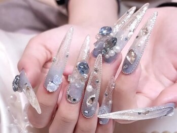 プティネイル 池袋(Puty Nail)の写真/【人気!スカルプやり放題】フォルムにこだわりあり！長さを出して華やかな指先に♪持ち込みOK[池袋]