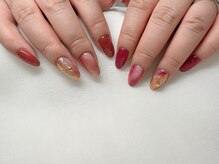 ネイル スパ ココプラス(Nail spa Cocoplus)/赤フラッシュとオーロラのネイル