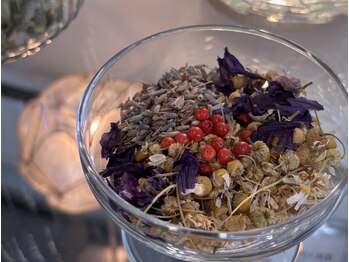 マレーシアセレクション 大阪梅田店(Malaysia selection)/身体の悩みに合わせたハーブ