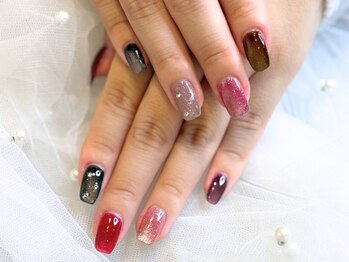 ネイルサロン AceLuxe 【アセルクス】麻布十番 フィルイン/パラジェル/マグネットネイル