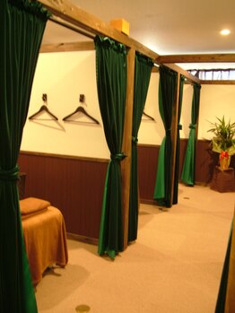 ほぐしくん 柏東口店/【店内】