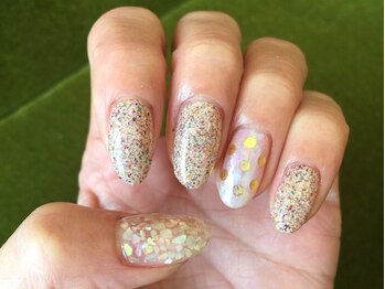 カバー(COVER)/お洒落な砂浜風ネイル♪