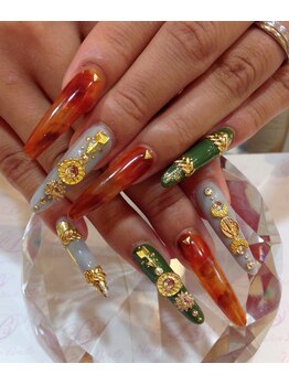エスフィーネイルサロン ブリーユ(Esfy nailsalon Brille)/べっ甲ネイル