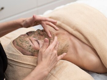 リノン(LINON)/ハーブピーリング・入れ込み