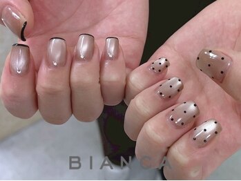 マグネット×ドットネイル¥7,800