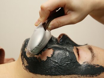 ヒラリオン(Hilarion)/MDNA SKINフェイシャル