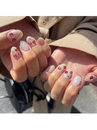 チェリーフレンチネイル