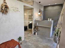 アンガット(angot.)/内観