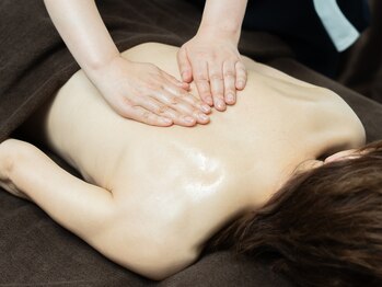 マニフィークの写真/【あなただけの特別ブレンド】アロマの香りに包まれて心身ともに深くリラックスできる癒しをご提供します♪