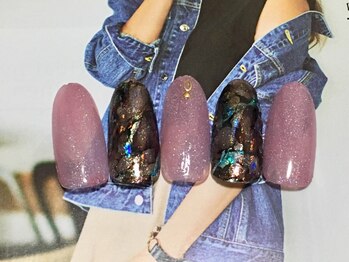 お気軽ビューティエーヴィヒ(Ewig)/6月キャンペーンネイル♪