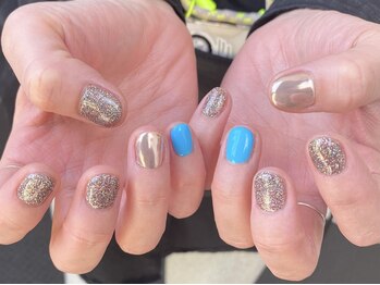 カーティシーネイルズ(curtisii NAILS)/