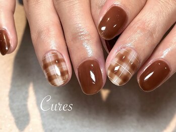 秋色チェックネイル