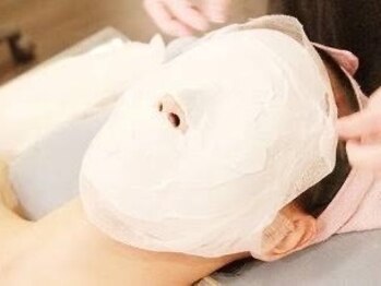 悠癒の写真/手技と石膏パックの合わせる事で本気の小顔・美肌ケア！引き締め効果もアリ！即効性も抜群◎