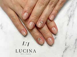 c-147 大人上品シンプルネイル