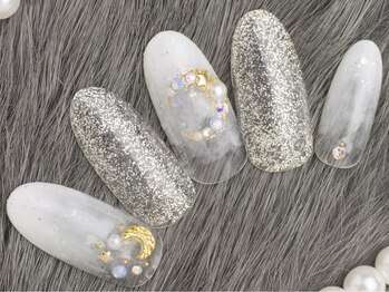 クアトログランシュ 青葉台(QUATRO×GranCieux)/シルバームーン/7500円