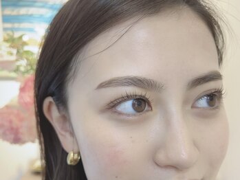 アイバー ウィズ ガーデンムサシコスギ(EYEBAR with GARDEN MUSASHIKOSUGI)/まつげパーマ、眉毛