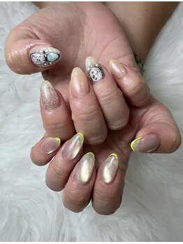 フラワーズネイル(flowers nail)/テラゾー柄の天然石アート
