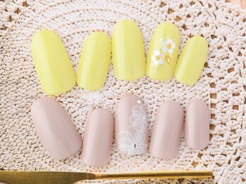 ダッシングディバ グランデュオ蒲田店(DASHING DIVA)の写真/ナチュラルスキンカラーが充実！指先や手元をキレイに見せるカラーやデザインでいつもと違う毎日に♪