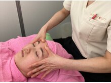 小顔22 ボルティ 赤坂支店(Bolty)/顔筋マッサージ