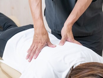 もえぎの接骨院の写真/【全身疲労をリセット】明確な原因がないのに肩がこる/腰が痛い/イライラする…頑固な不調をふわっと軽く!