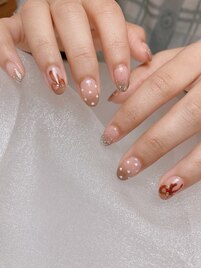ハート×リボンネイル 担当太田