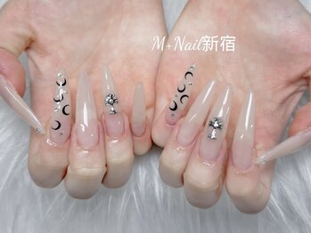エムプラスネイル 新宿(M+Nail)/長さ出し★持ち込み120分
