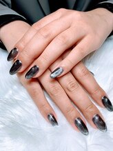 アムルーズ(Amoureuse)/マグネットネイル♪