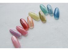 ネイル アンド スクール ピアシェ(Piache)の雰囲気（定額アートは￥8100～,カラー500色でマグ、ミラー,オーロラ多数）