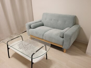 rvコーディネイトサロン(rv coordinate salon)/お連れ様はソファーでゆっくり♪